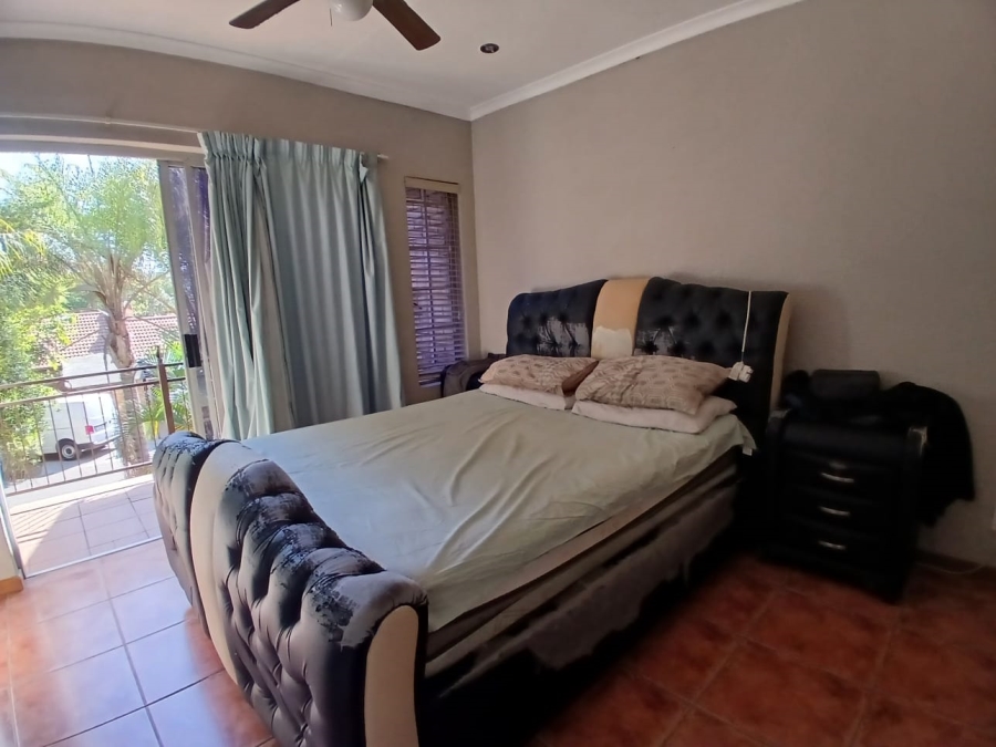 3 Bedroom Property for Sale in Safari Gardens North West